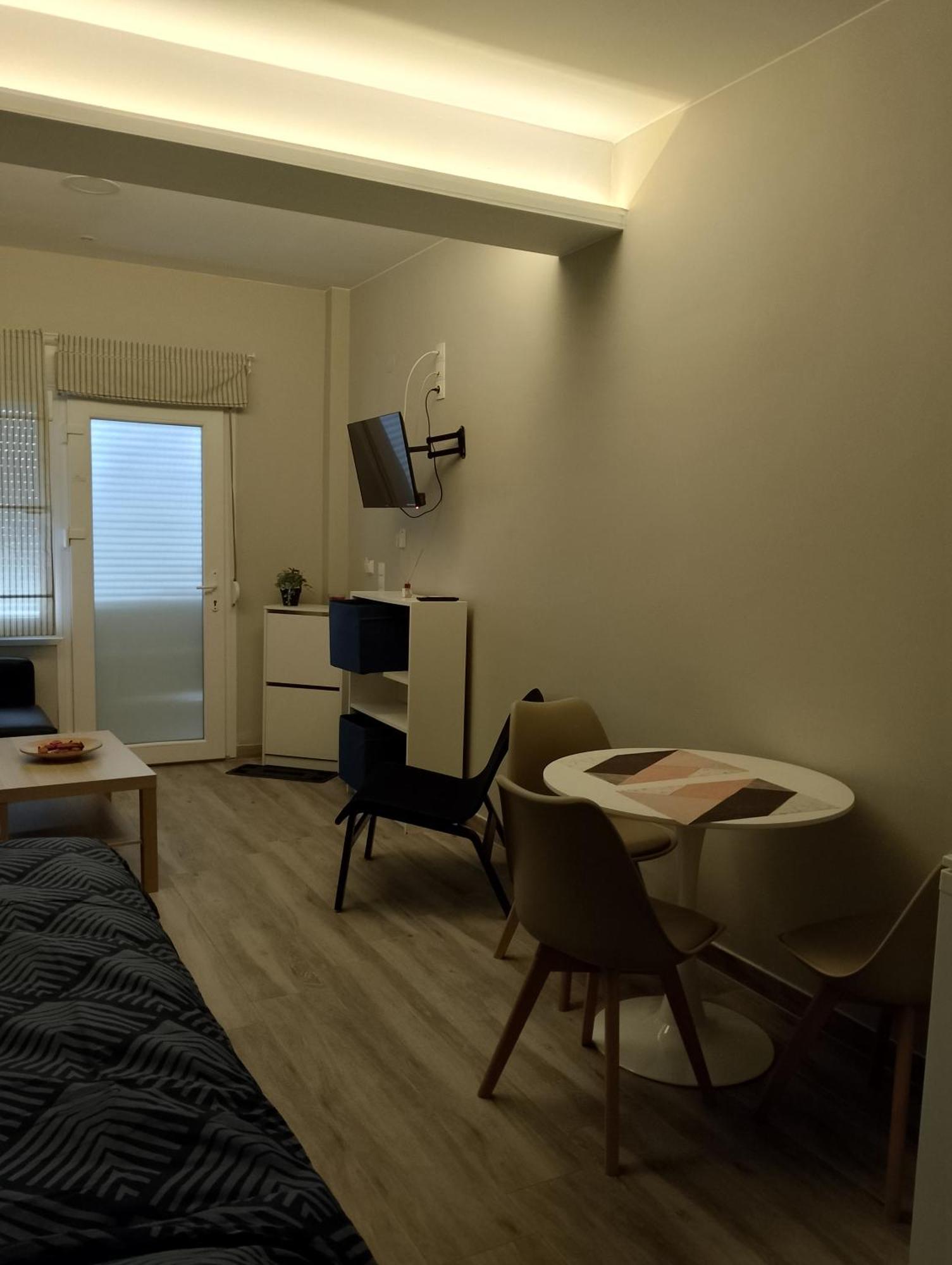 Navarino Studio Драма Екстериор снимка
